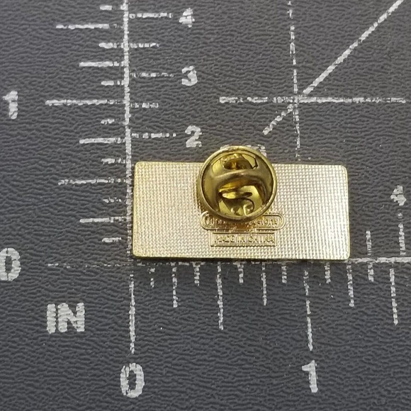 Boca Raton Resort And Club Crest Logo Luxury Hotel Florida Enamel Pin Advertise - Picture 3 of 4